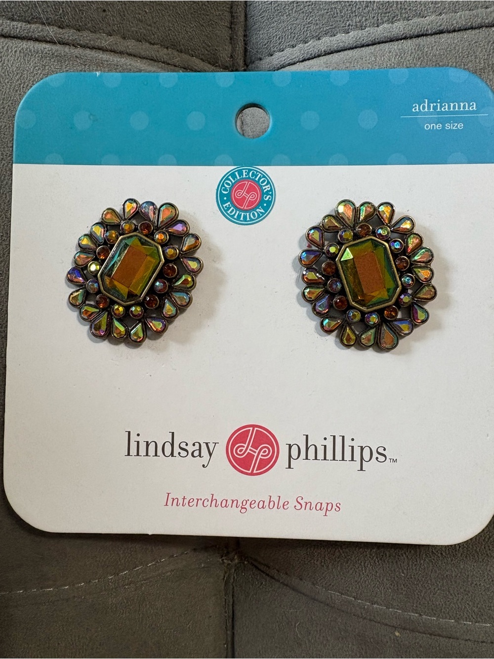Lindsay Phillips Interchangeable Snaps Iridescent Blue Green Yellow "Gems" NEW